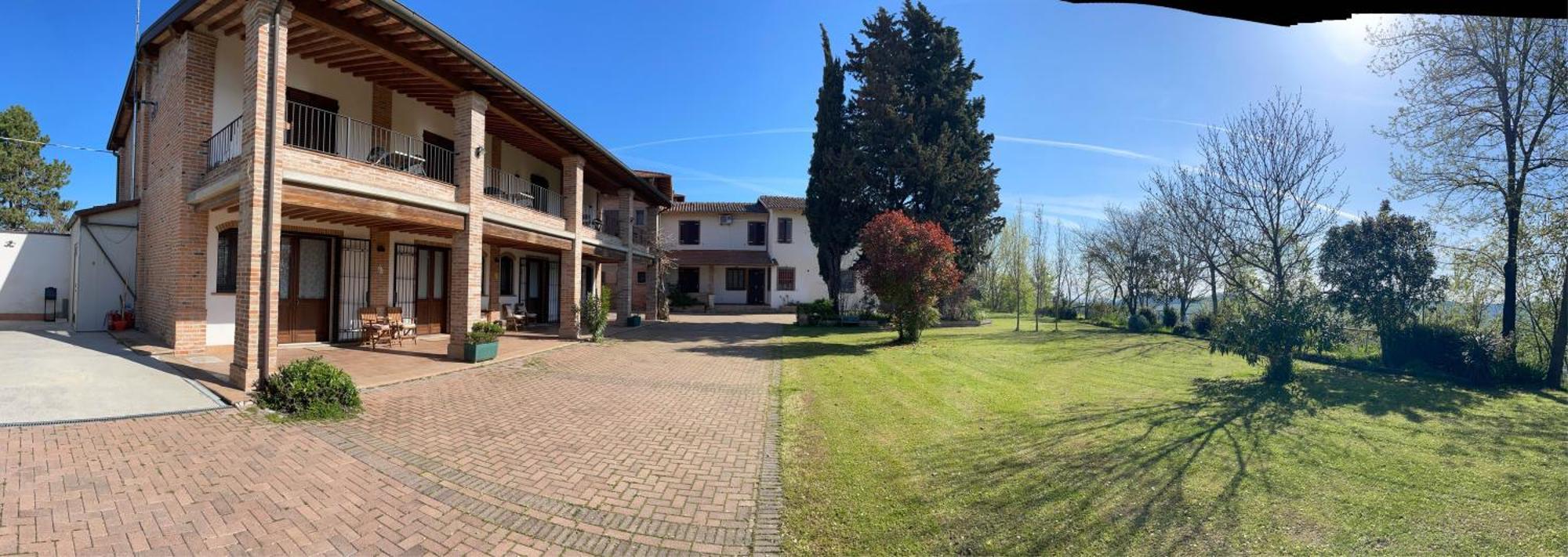Vila Il Ghiandolino Imola Exteriér fotografie