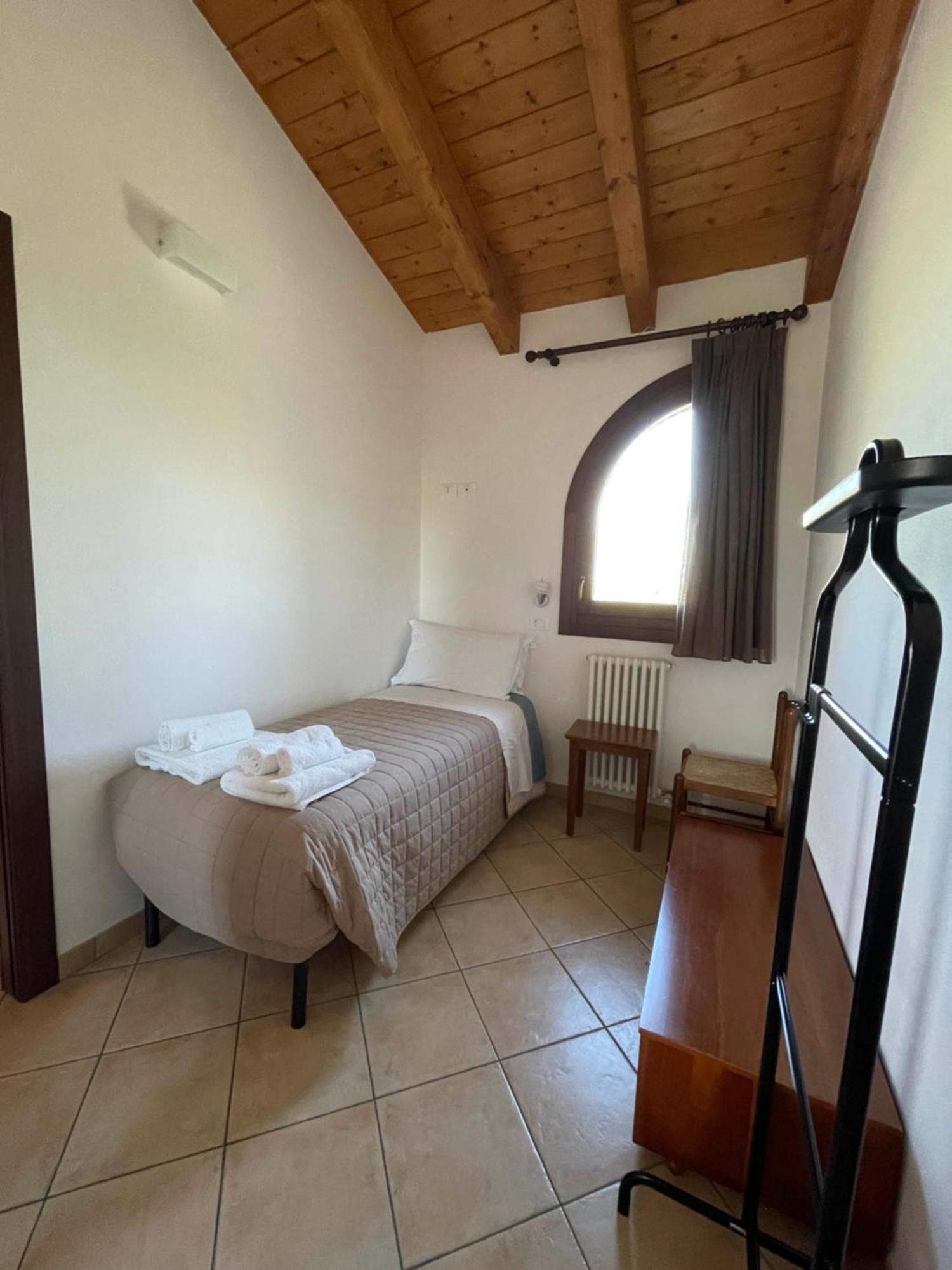 Vila Il Ghiandolino Imola Exteriér fotografie